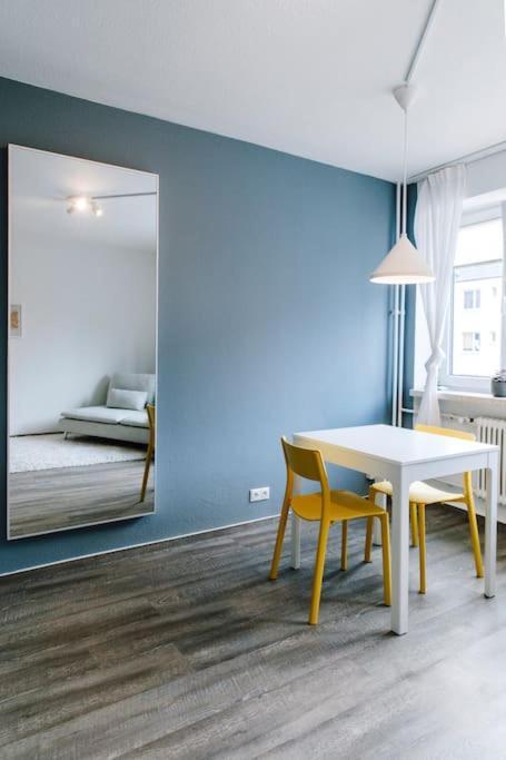 Mitten Im Zentrum Mit 24H Check-In キール エクステリア 写真